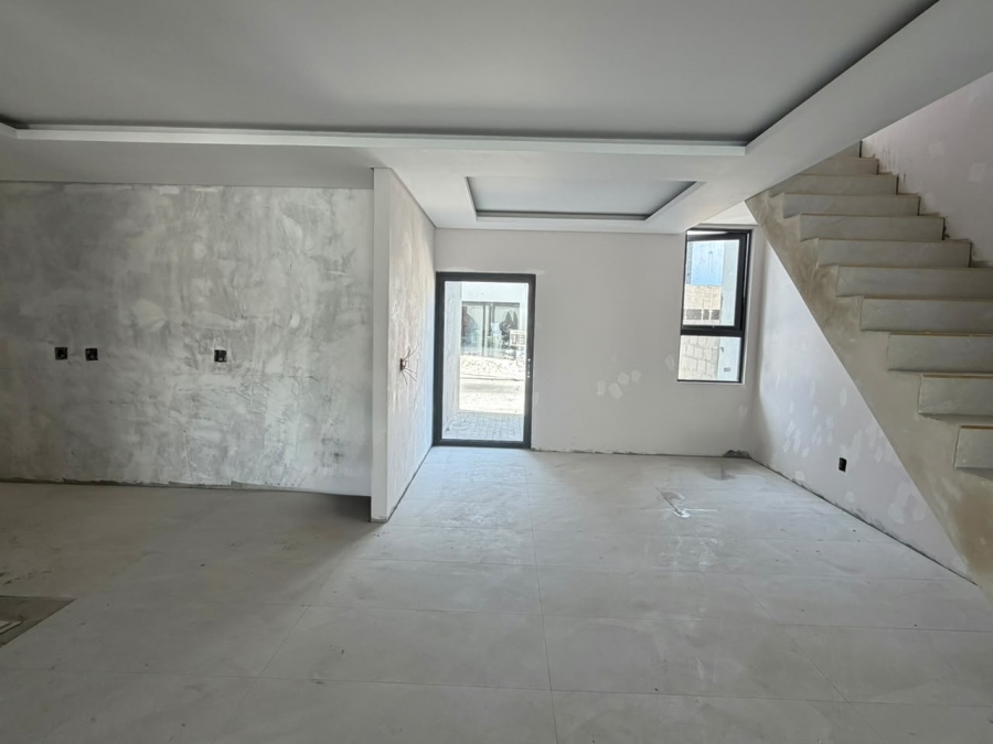 4 Bedroom Property for Sale in Sandown Western Cape